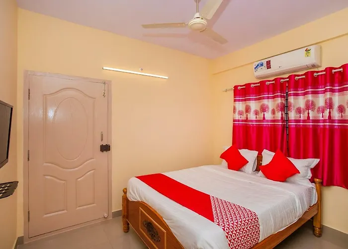 Oyo 25032 Seven Hills Guestline