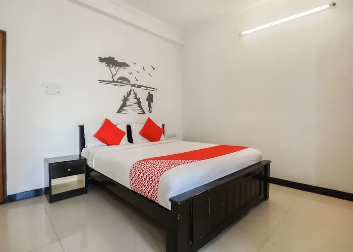 Oyo 29638 Gmr 18 Hotel