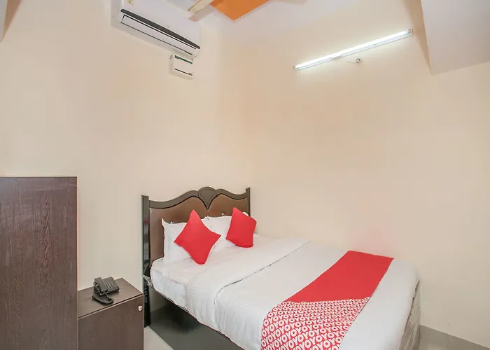 Oyo 15482 Delite Suites
