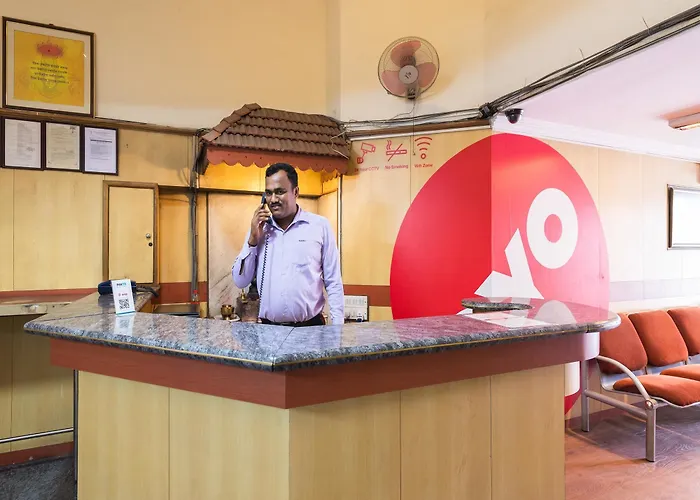 Oyo Rooms Mg Road Trinity Circle