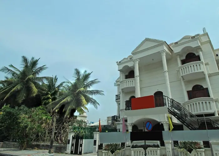Oyo 37916 Paradise Stay Inn Business Hotel