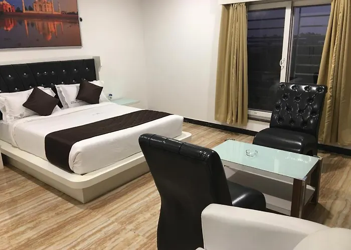 Hotel Corporate Park In