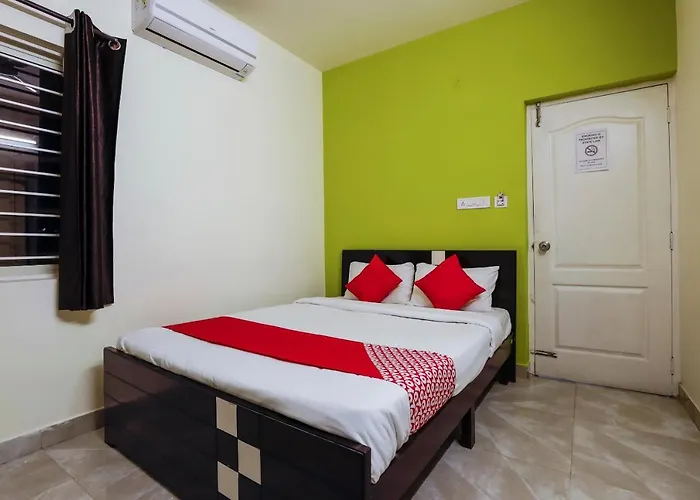 Oyo Flagship 70582 J Puneeth Residence And Lodging