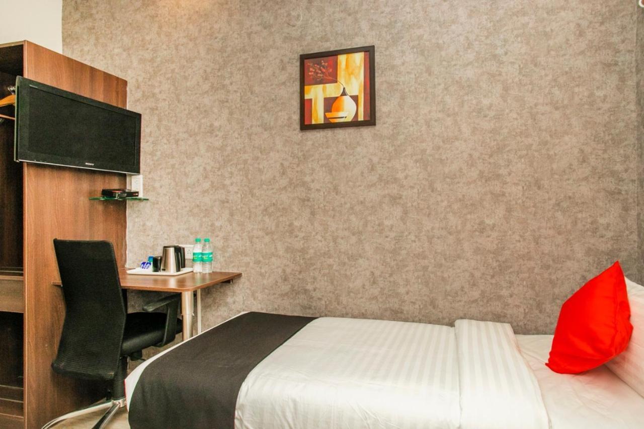 Dbrooks 3* Bangalore