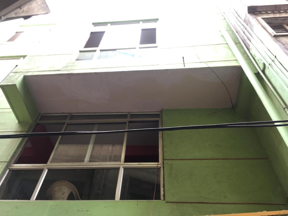 Sri Vijaya Palace Lodging *