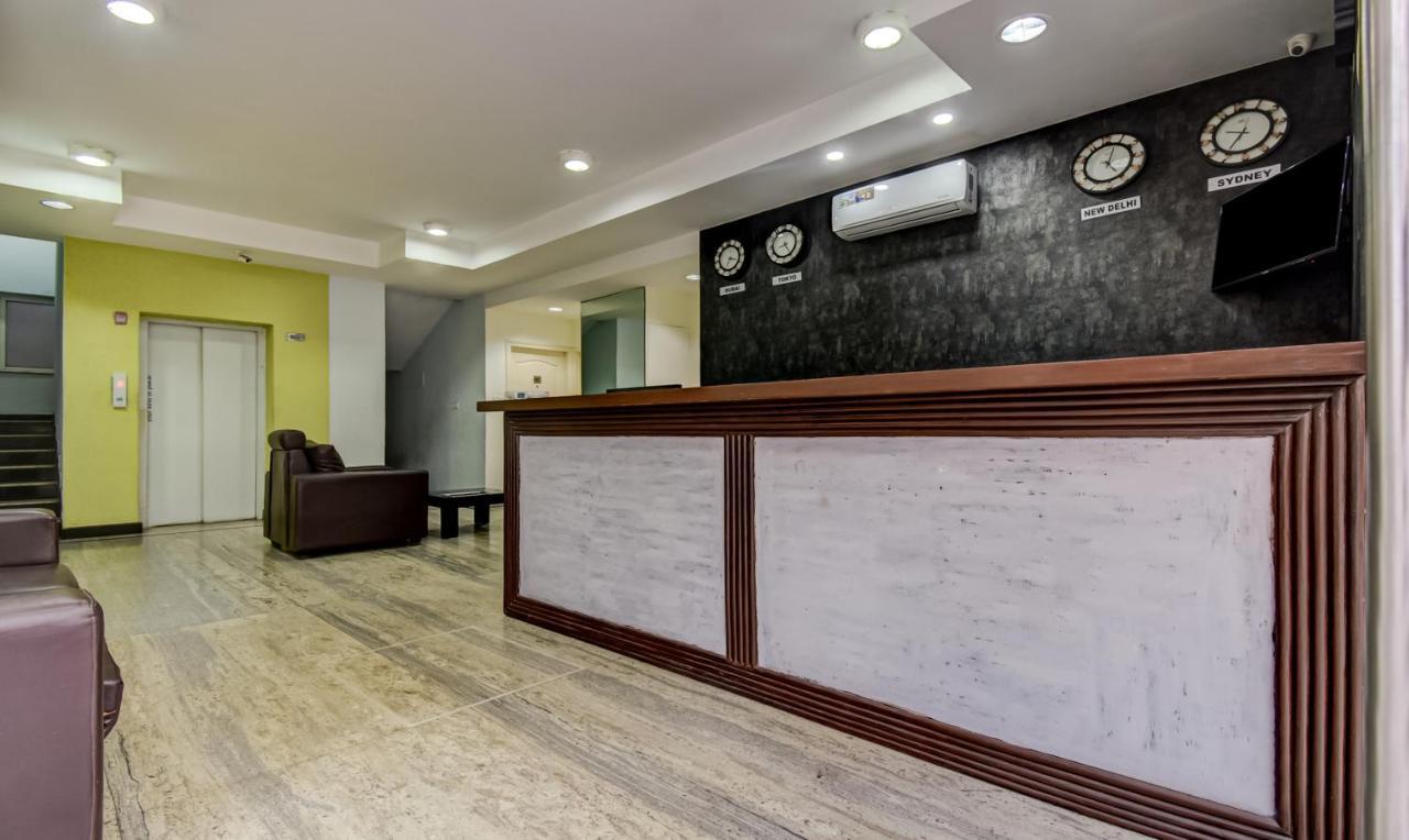 Hotel Treebo Trend White Mg Bangalore