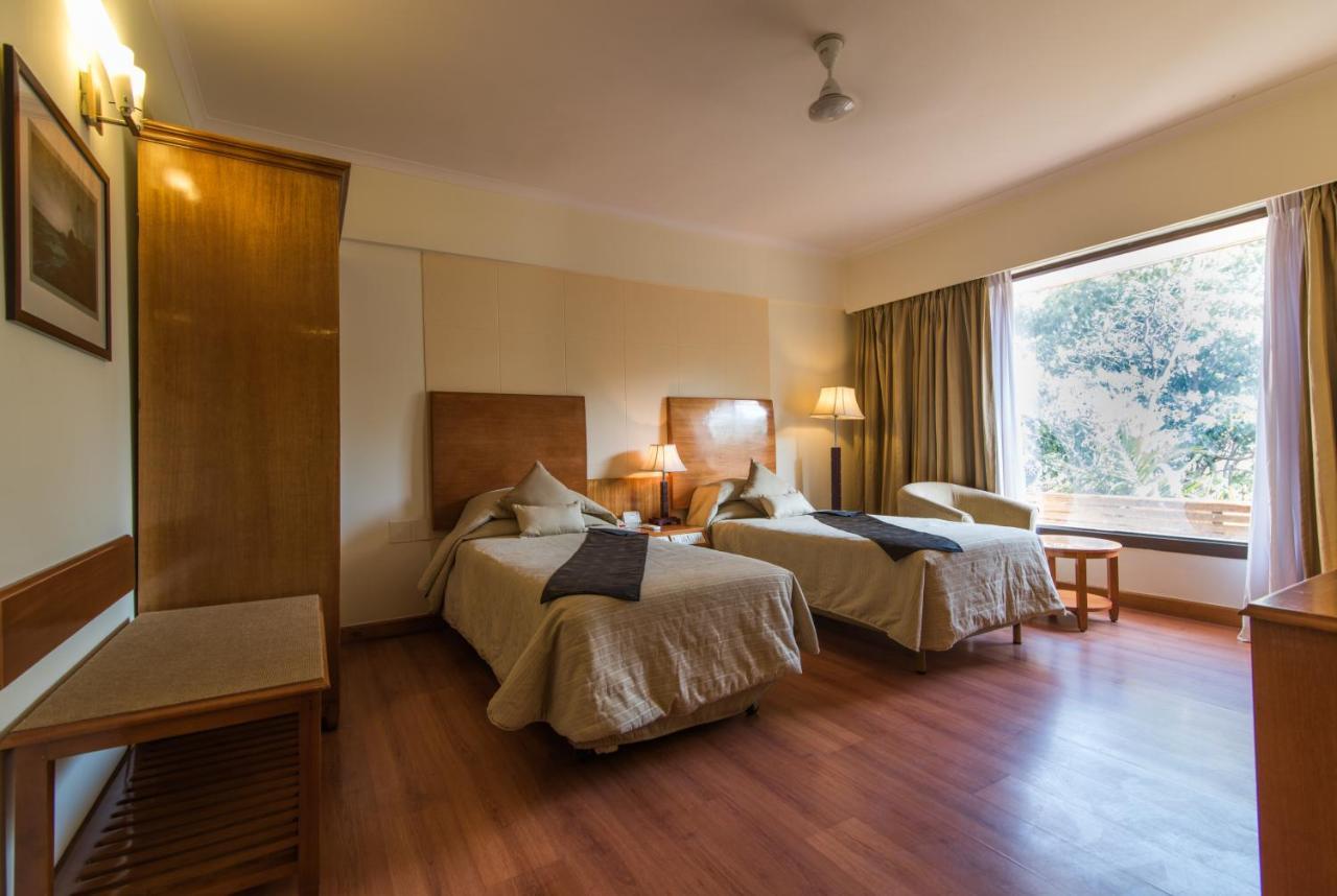 Sai Vishram Business Hotel 4*