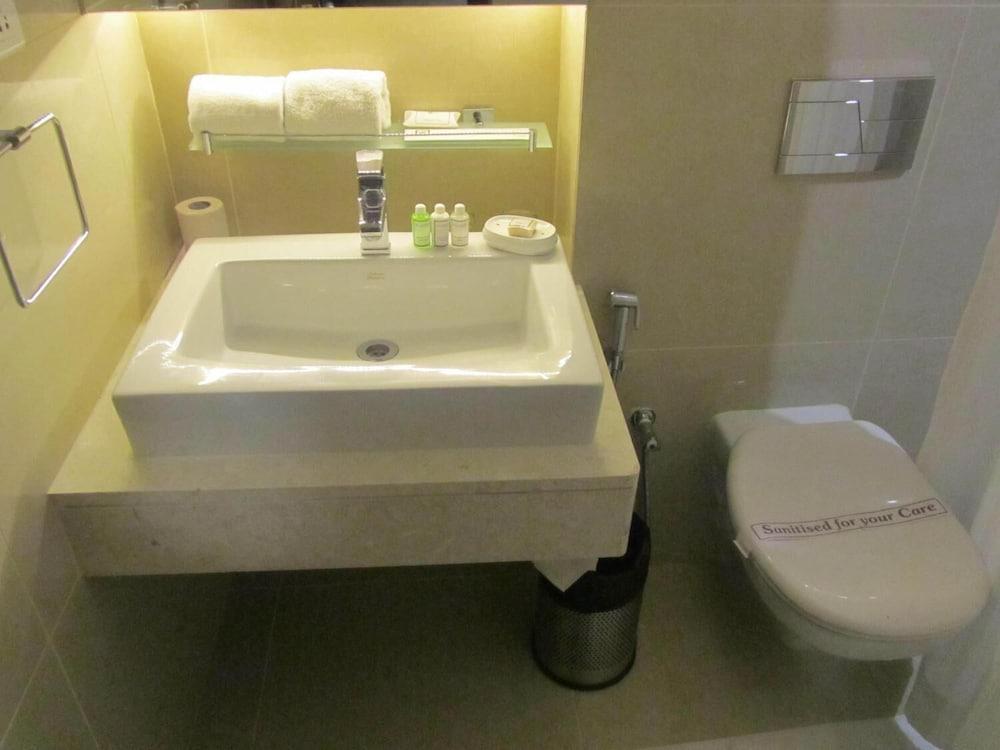 The Woodrose 4* Bangalore