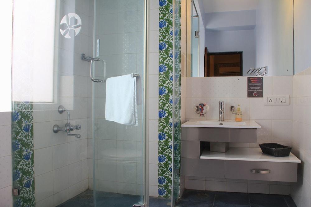Hotel Orchid - A Boutique Off Residency Road 3*
