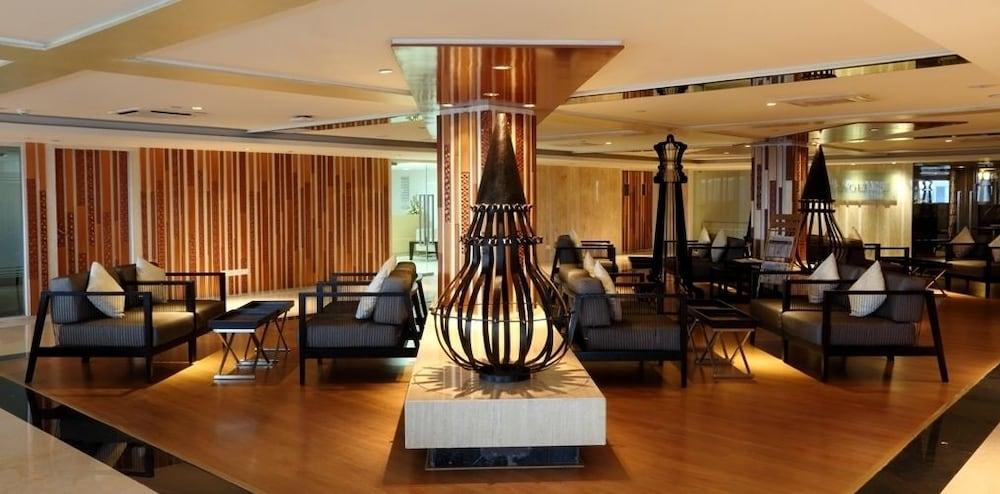 Davanam Sarovar Portico Hotel 4*