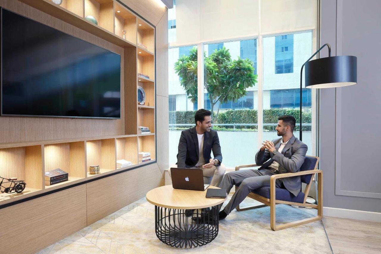 Hotel Express Whitefield Itpl By Ihg 3*