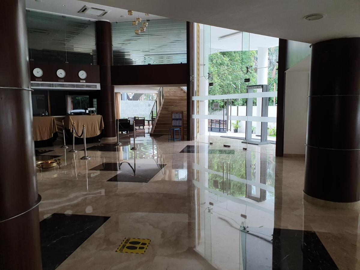 Hotel Shravanthi Sarovar Portico 4*