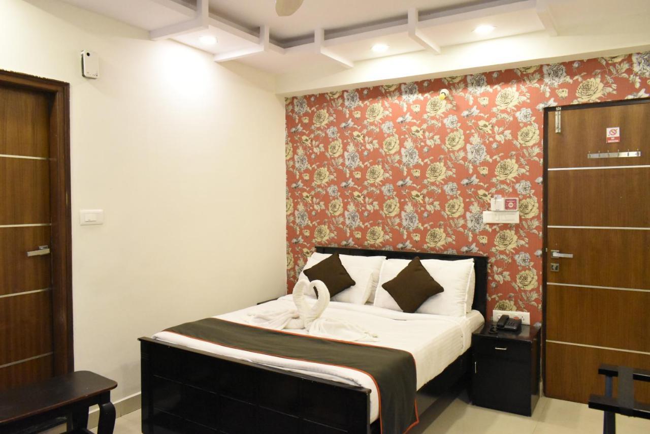 Amazing 3* Bangalore