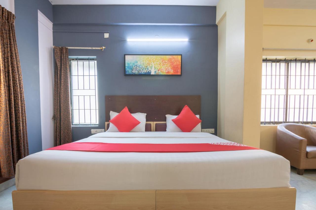 Capital O 5379 The Roy Grand Bangalore