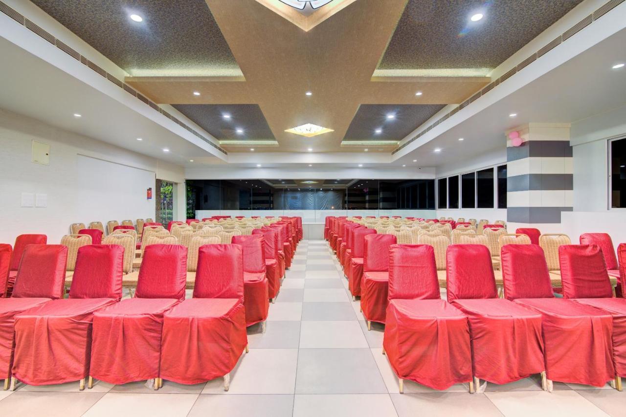 Hotel Capital O 15403 Krishna Vaibhava 3*