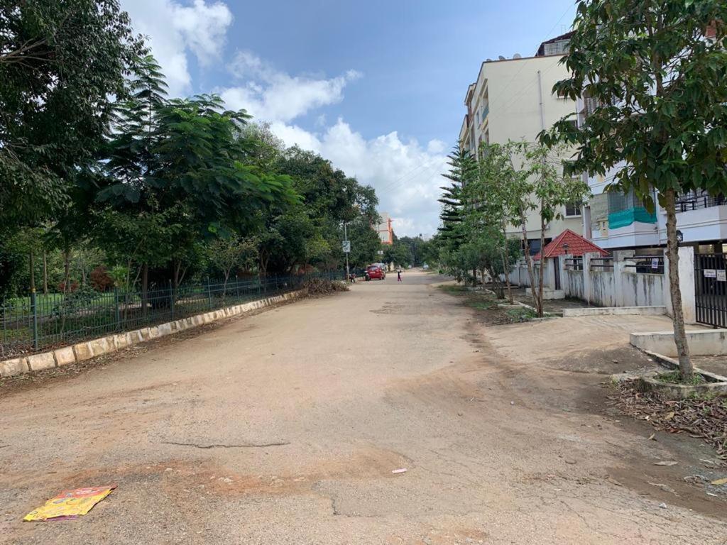 Sagar Niwas - Furnished Short Flats 1bhk And 2bhk * Bangalore