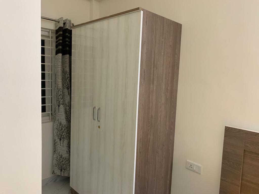 Sagar Niwas - Furnished Short Flats 1bhk And 2bhk Apartment *