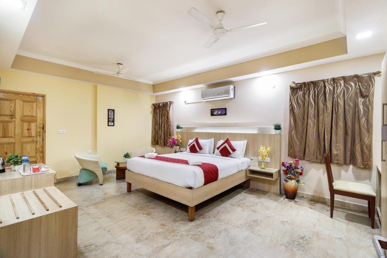 Octave Royal Opera Hotel 3*