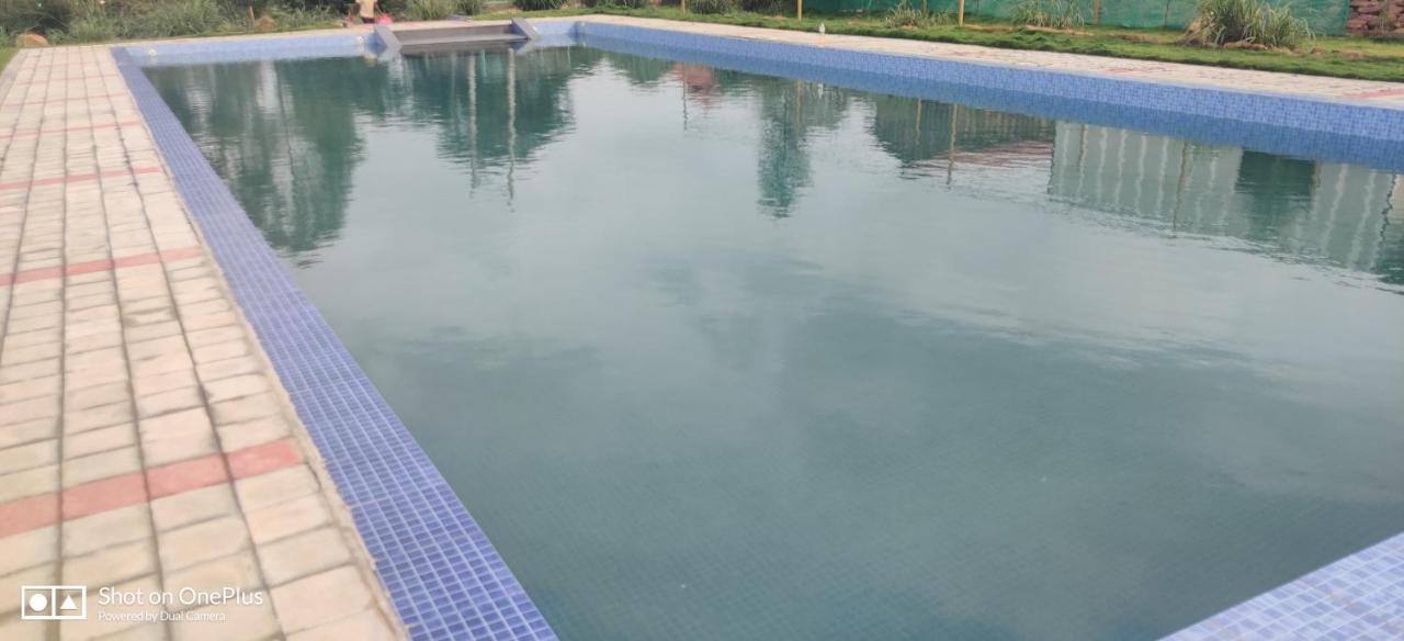 Resort Shreegandha Nest *