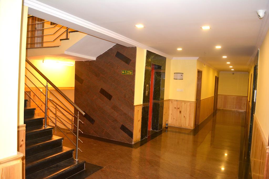 Hotel Hotel Royal Opera 3*