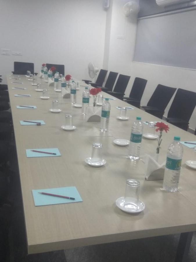 Parkwood Suites Kadubeesanahalli-fully Vaccinated Staff Hotel Bangalore