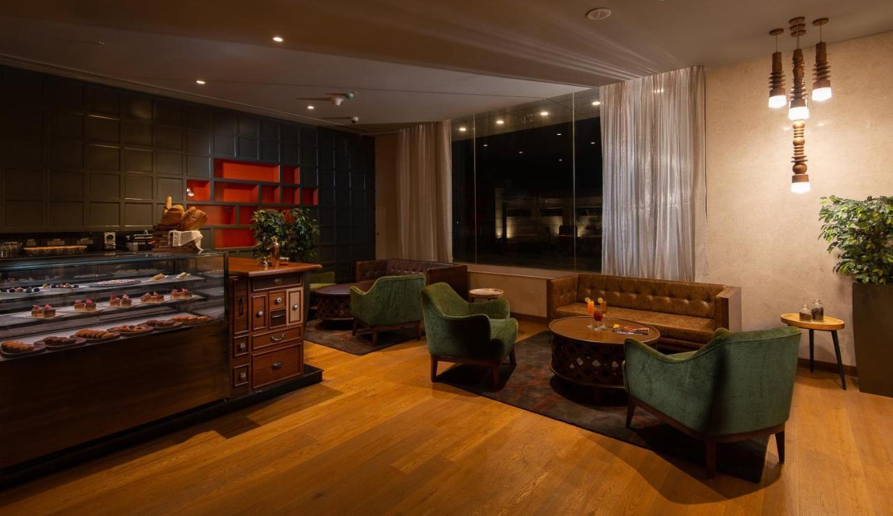 Grand Mercure At Gopalan Mall - An Accor Brand 5*