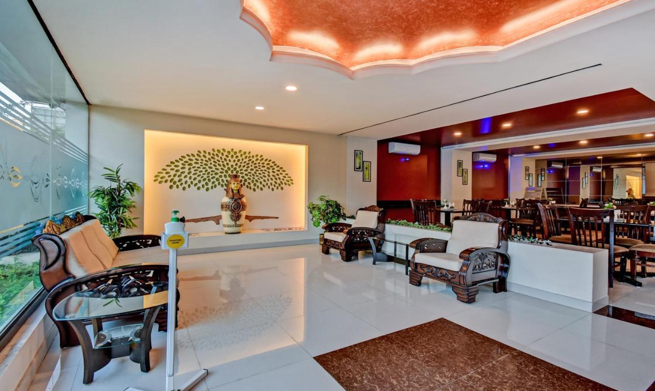 Treebo Raj Elegance Manyata Tech Park Hotel 3*