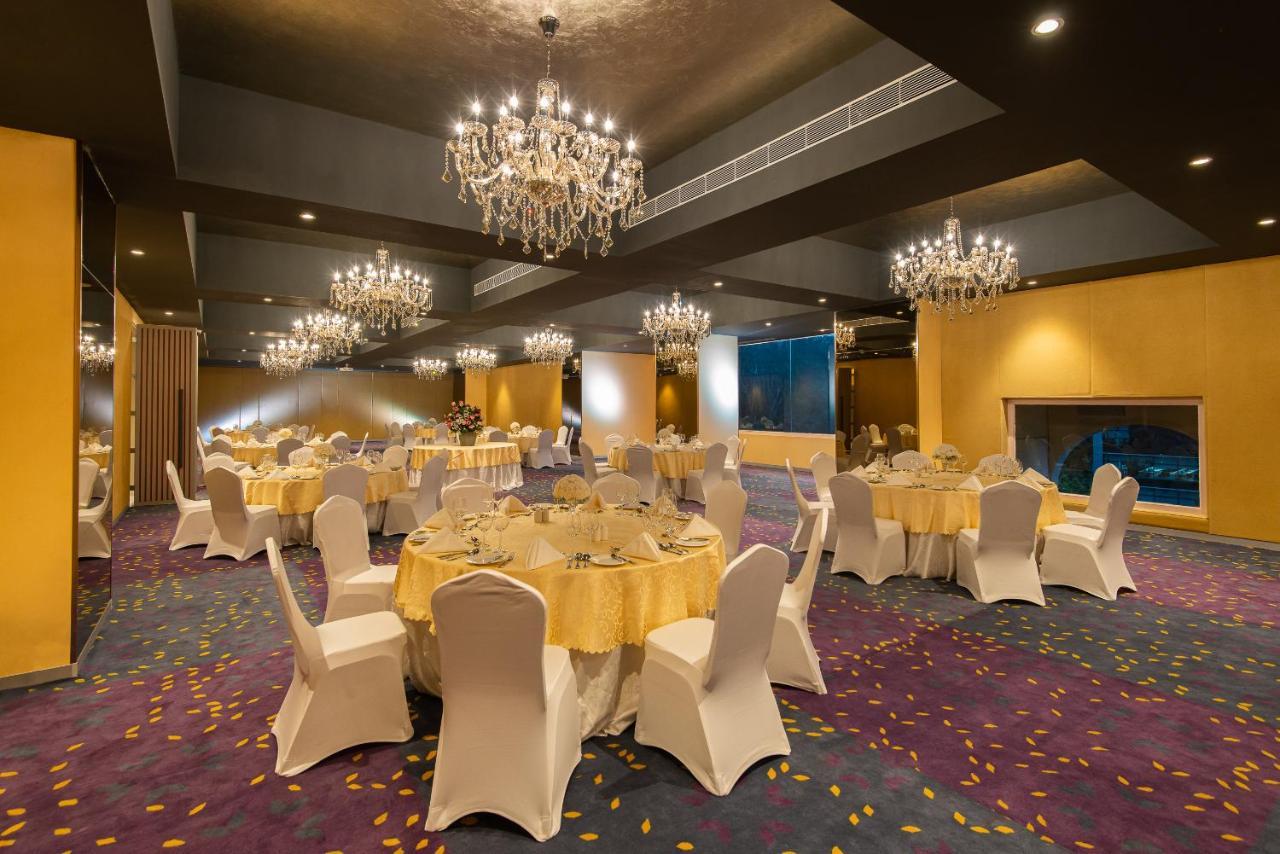 Grand Mercure At Gopalan Mall - An Accor Brand 5*