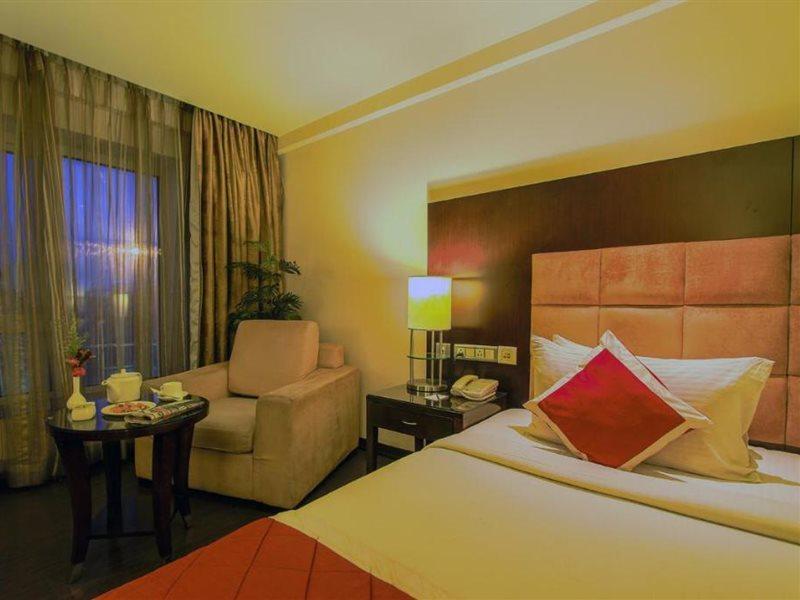 Hotel Citadel Sarovar Portico Bangalore
