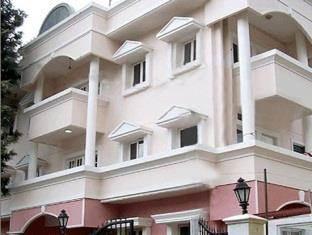 Sterling Boutique Serviced Apartments- Residency Road