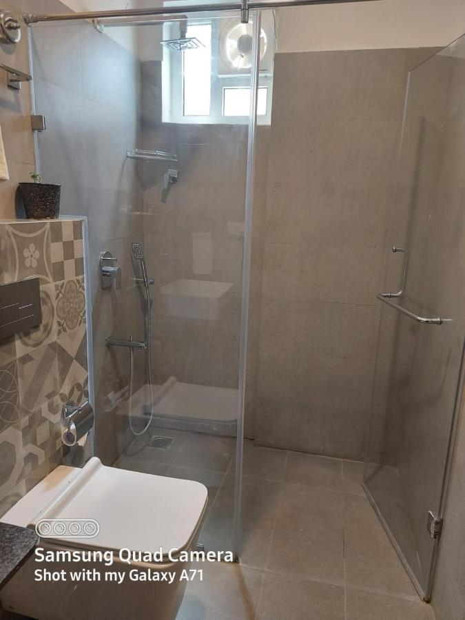 Parkwood Suites Kadubeesanahalli-fully Vaccinated Staff Hotel