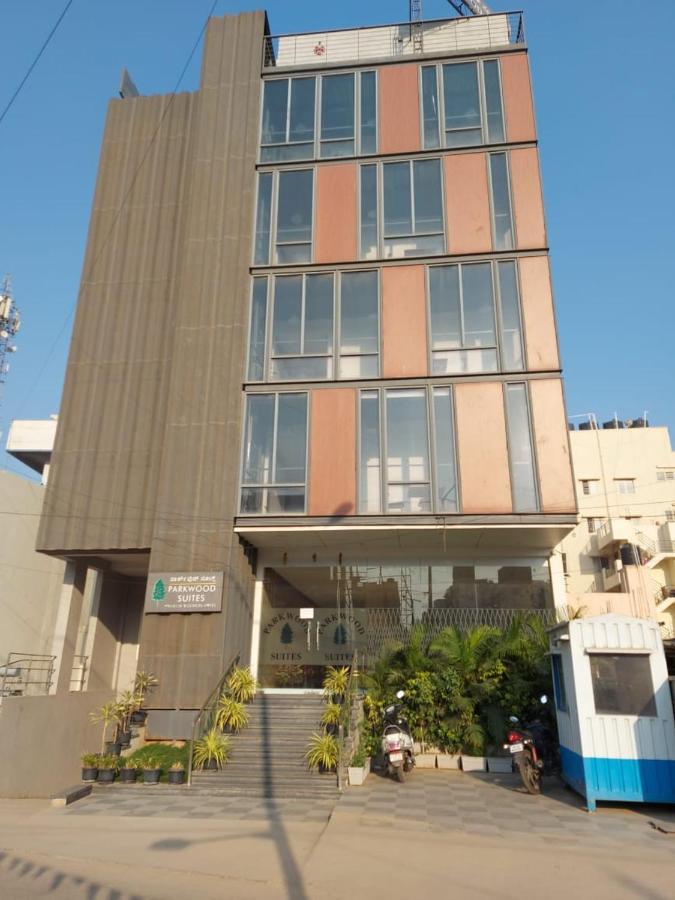 Parkwood Suites Kadubeesanahalli-fully Vaccinated Staff