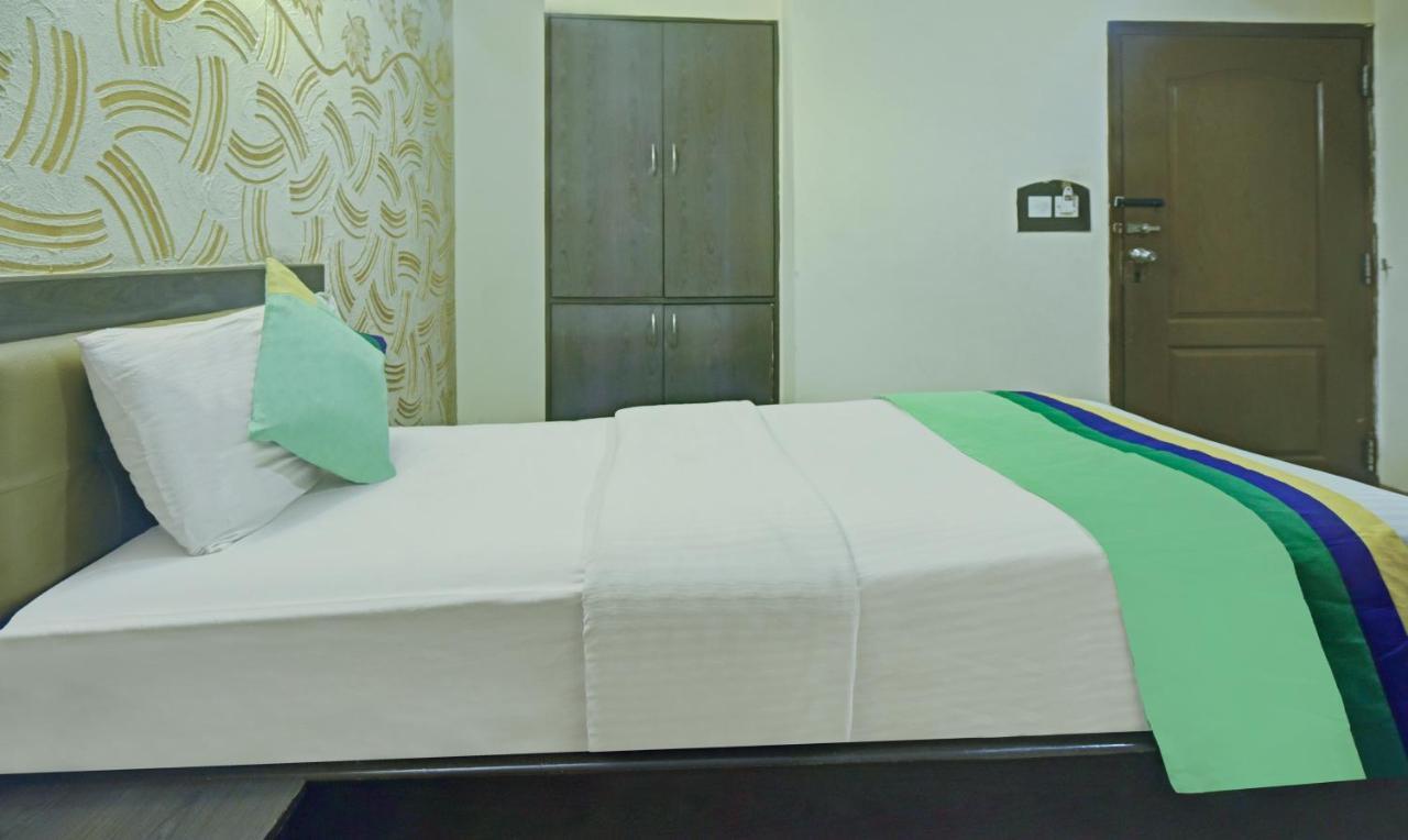 Treebo Savoury Sea Shell Residency 3*