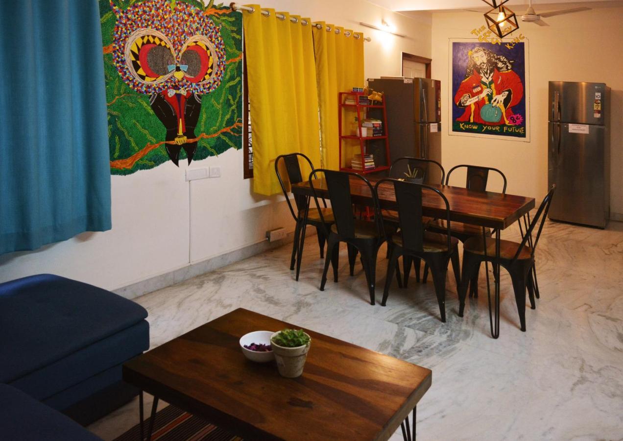 Hostel The Hood