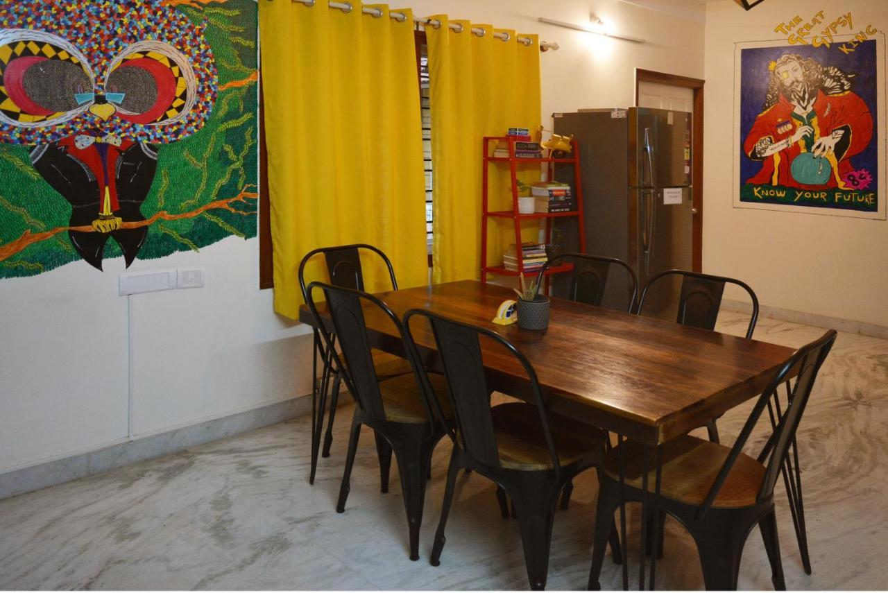 Hostel The Hood