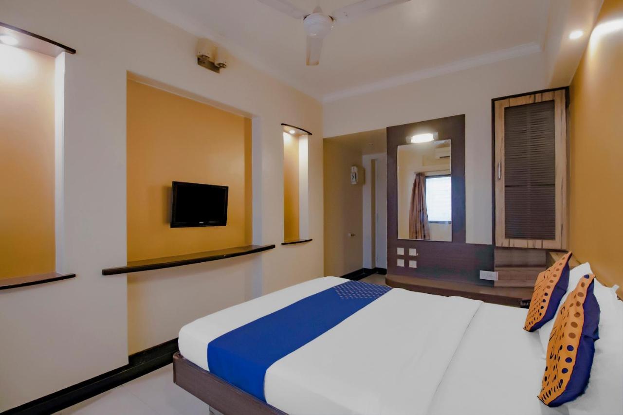 Royal Regency 2*