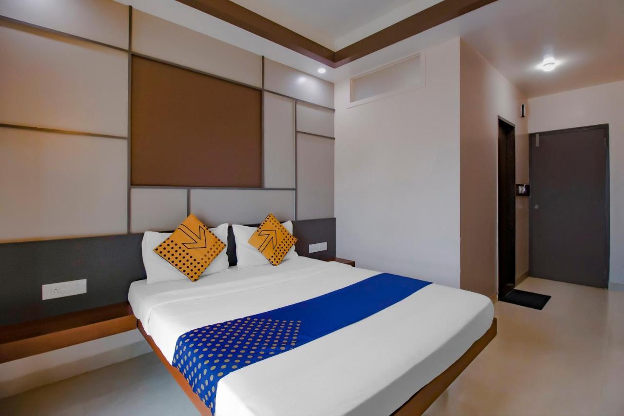 Hotel Royal Regency Bangalore