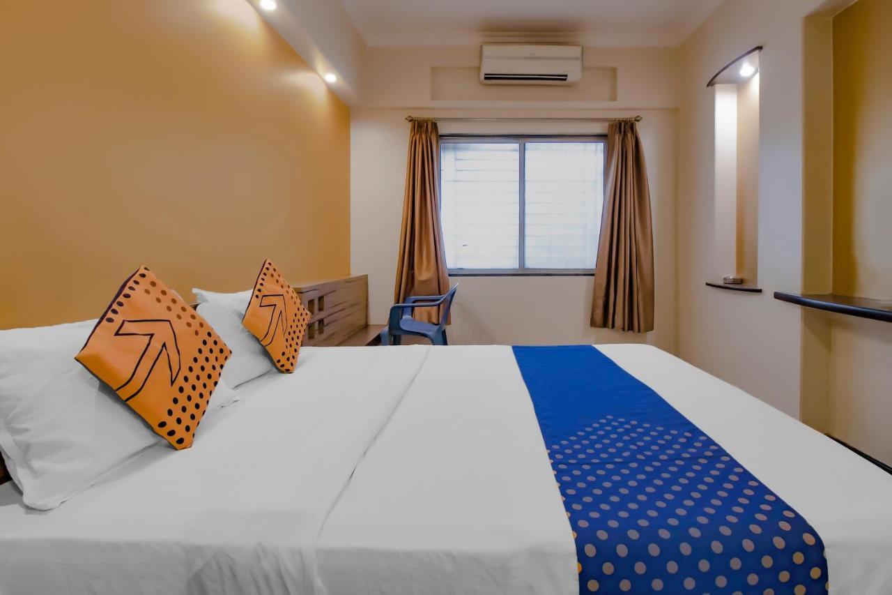 Royal Regency Hotel 2*