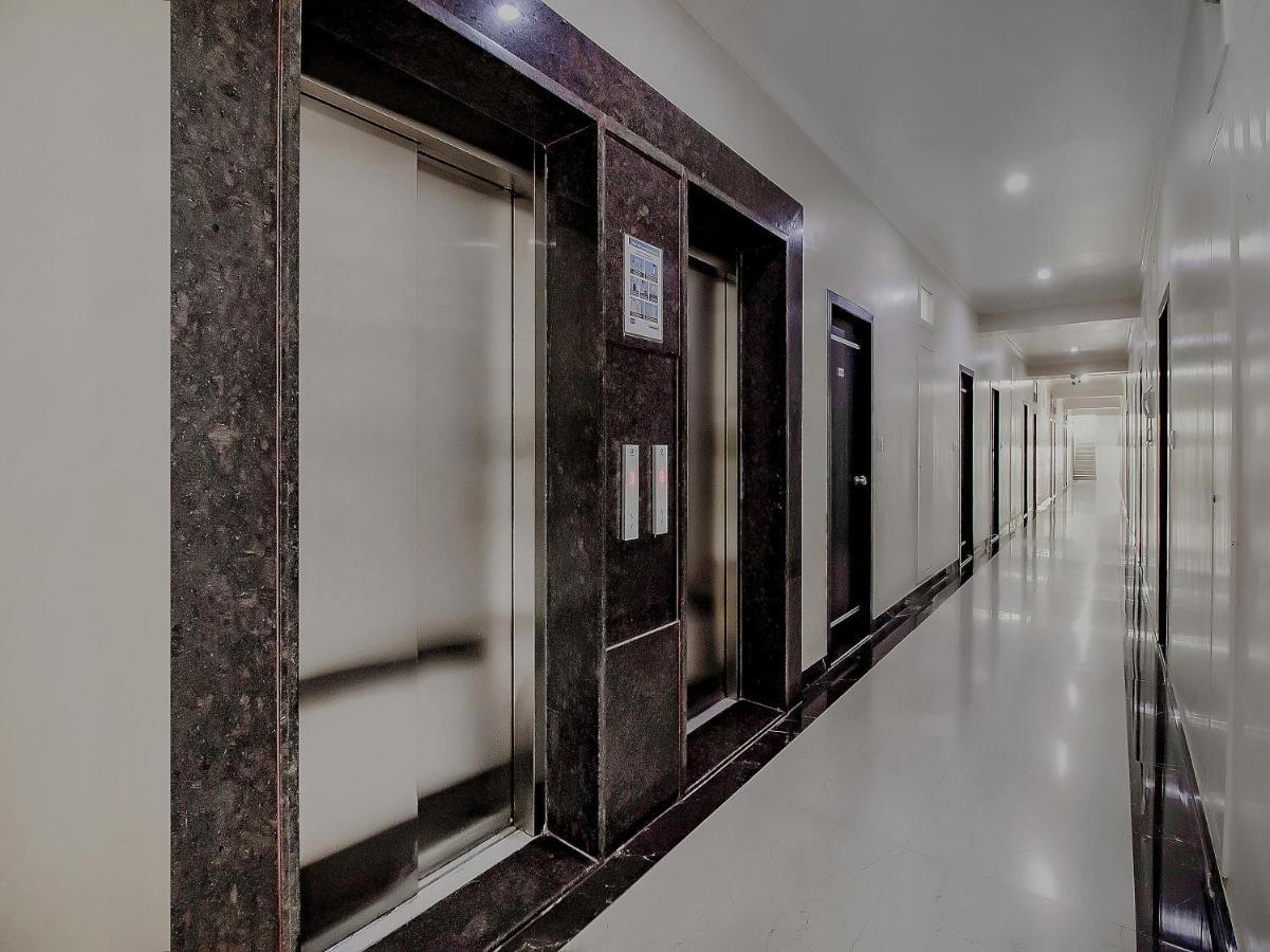 Royal Regency 2*