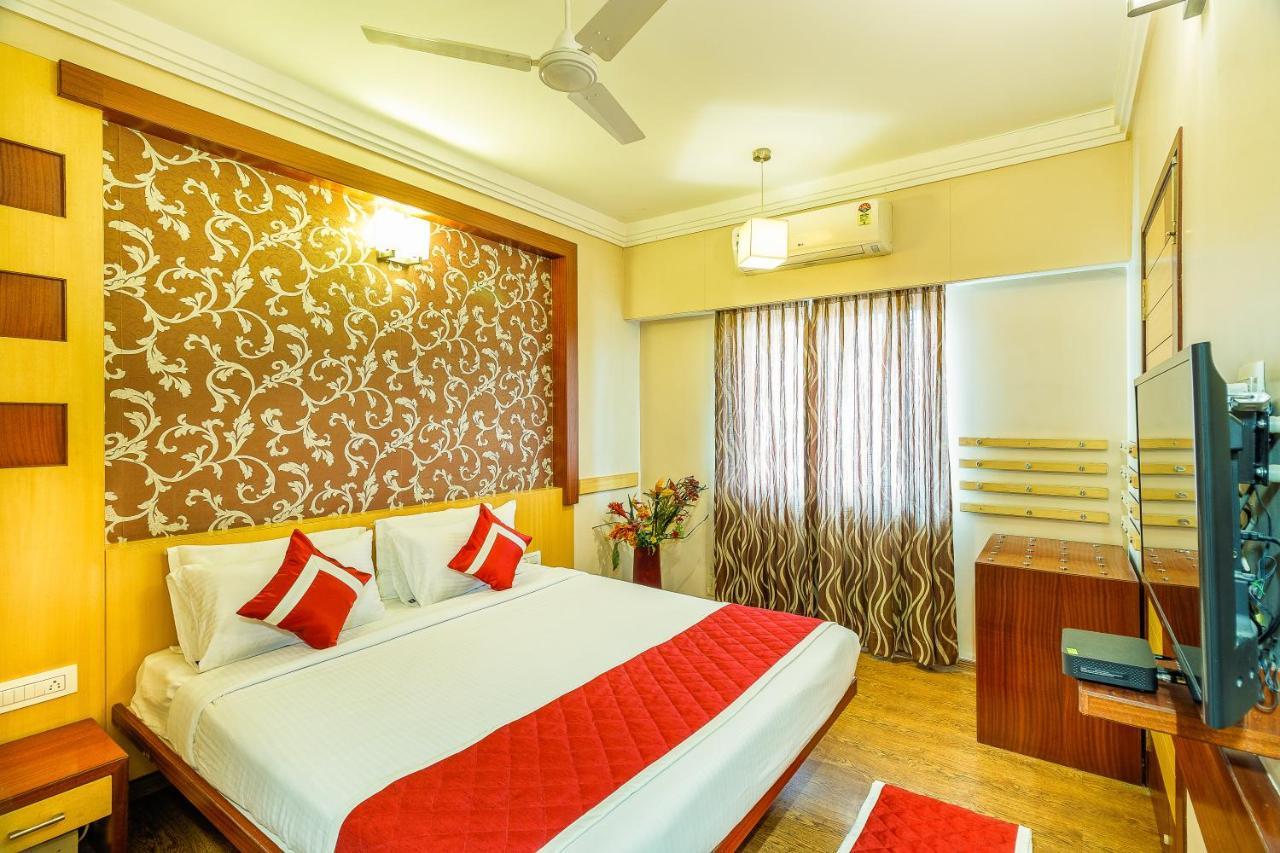 Octave Kanthi Comforts Hotel