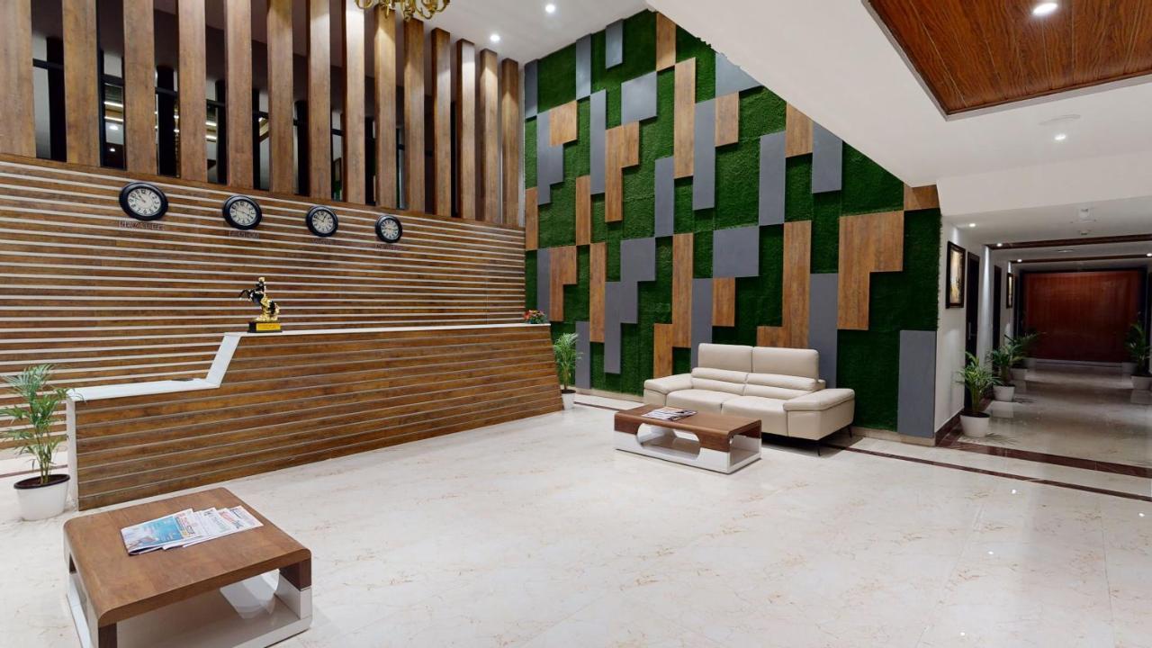 V One Hotel-ambara Elite 4*