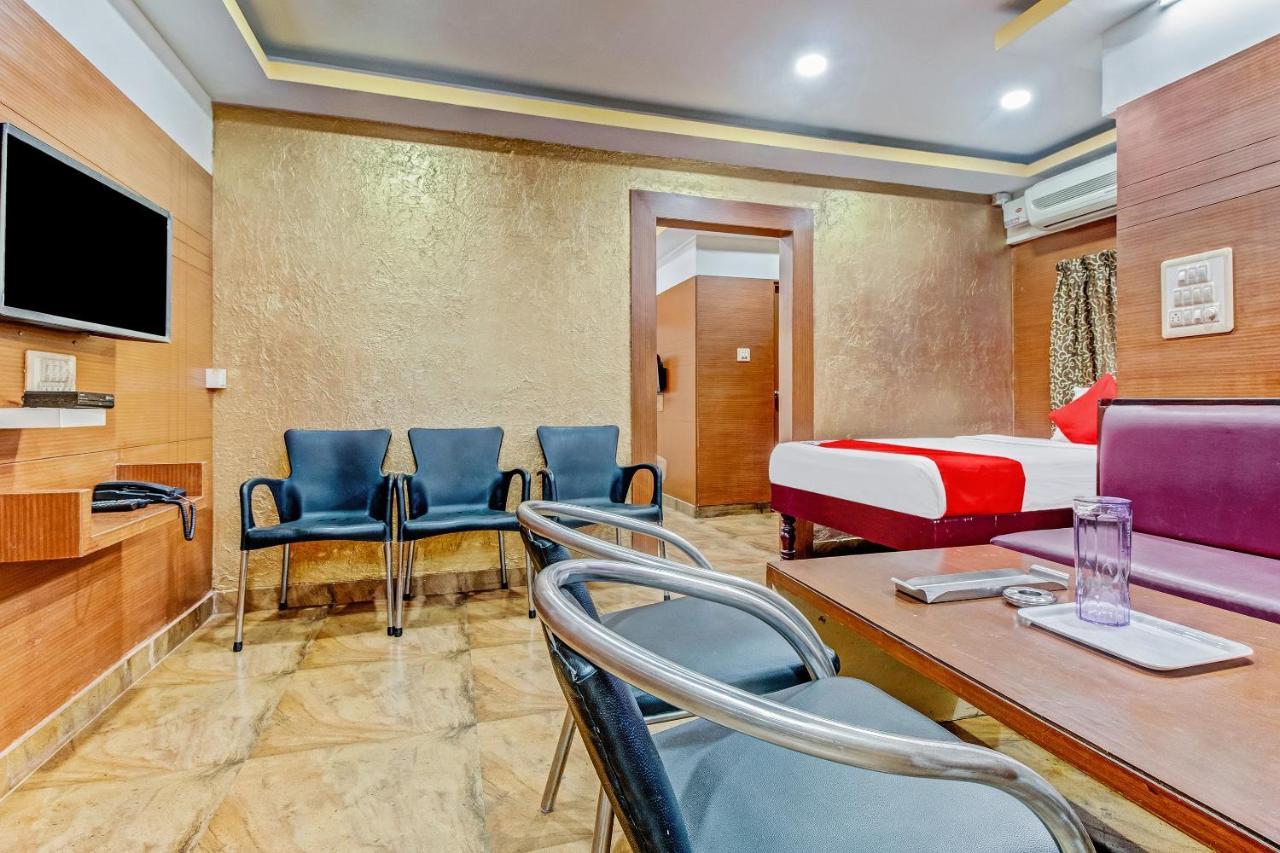 Hotel Oyo 19559 Pavithra Paradise 3*