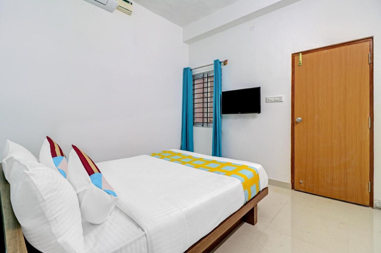 Oyo Mandhara Suites Casa de hóspedes Bangalore