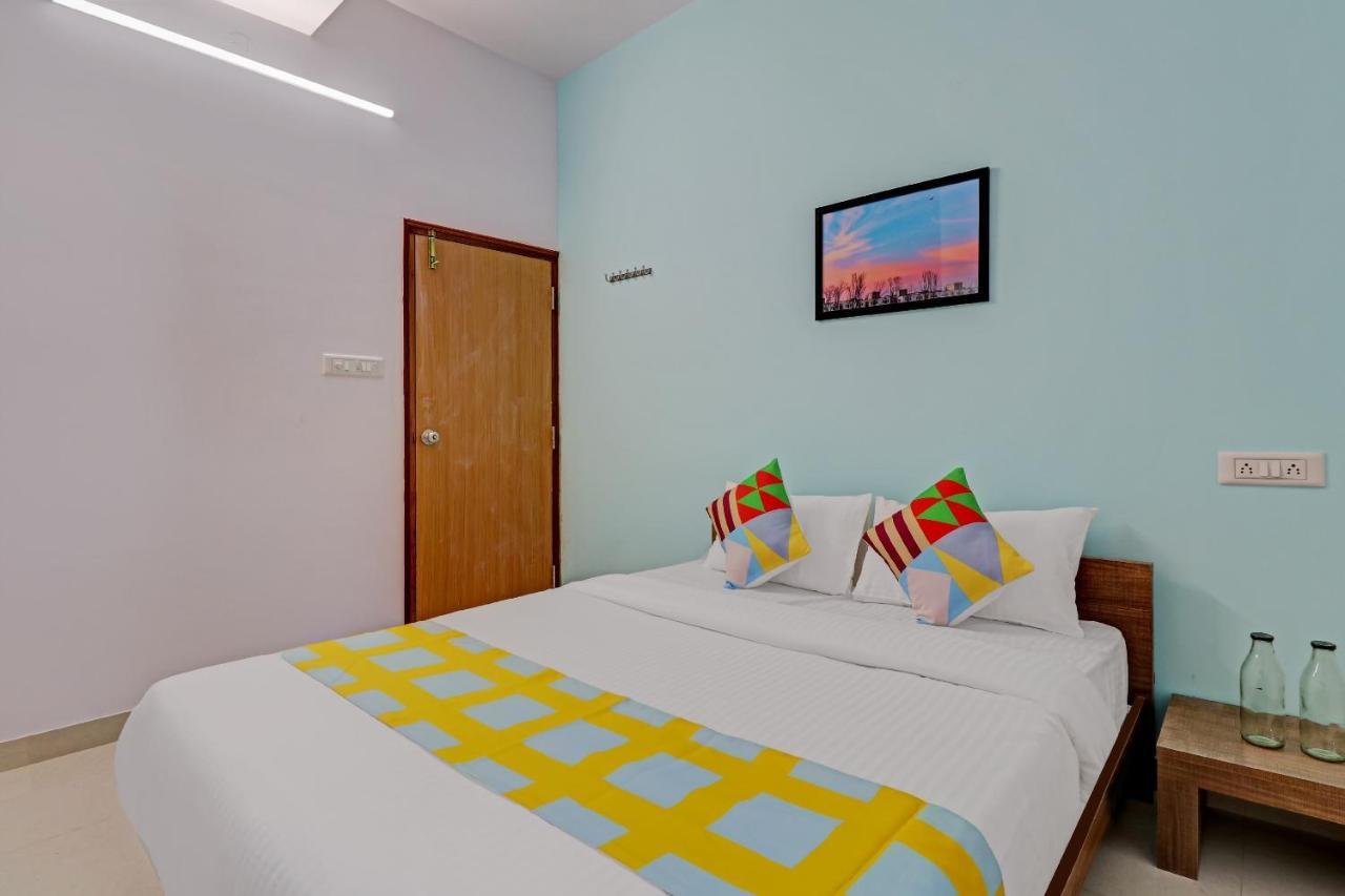 Oyo Mandhara Suites Casa de hóspedes Bangalore