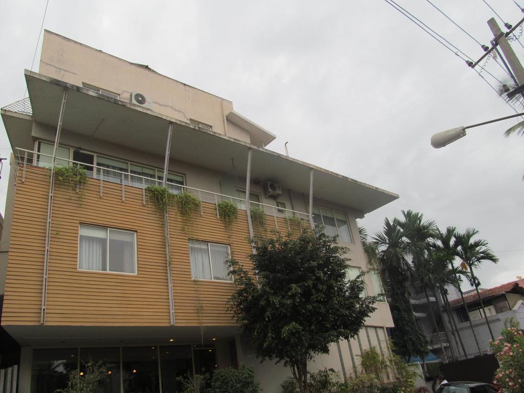 Aparthotel Shilton