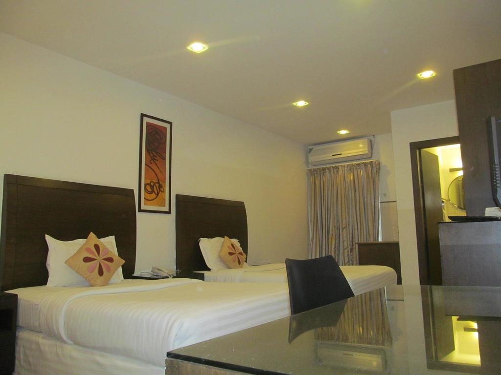 Aparthotel Shilton