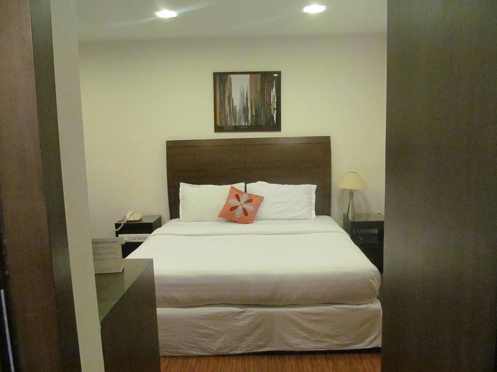Shilton Aparthotel Bangalore