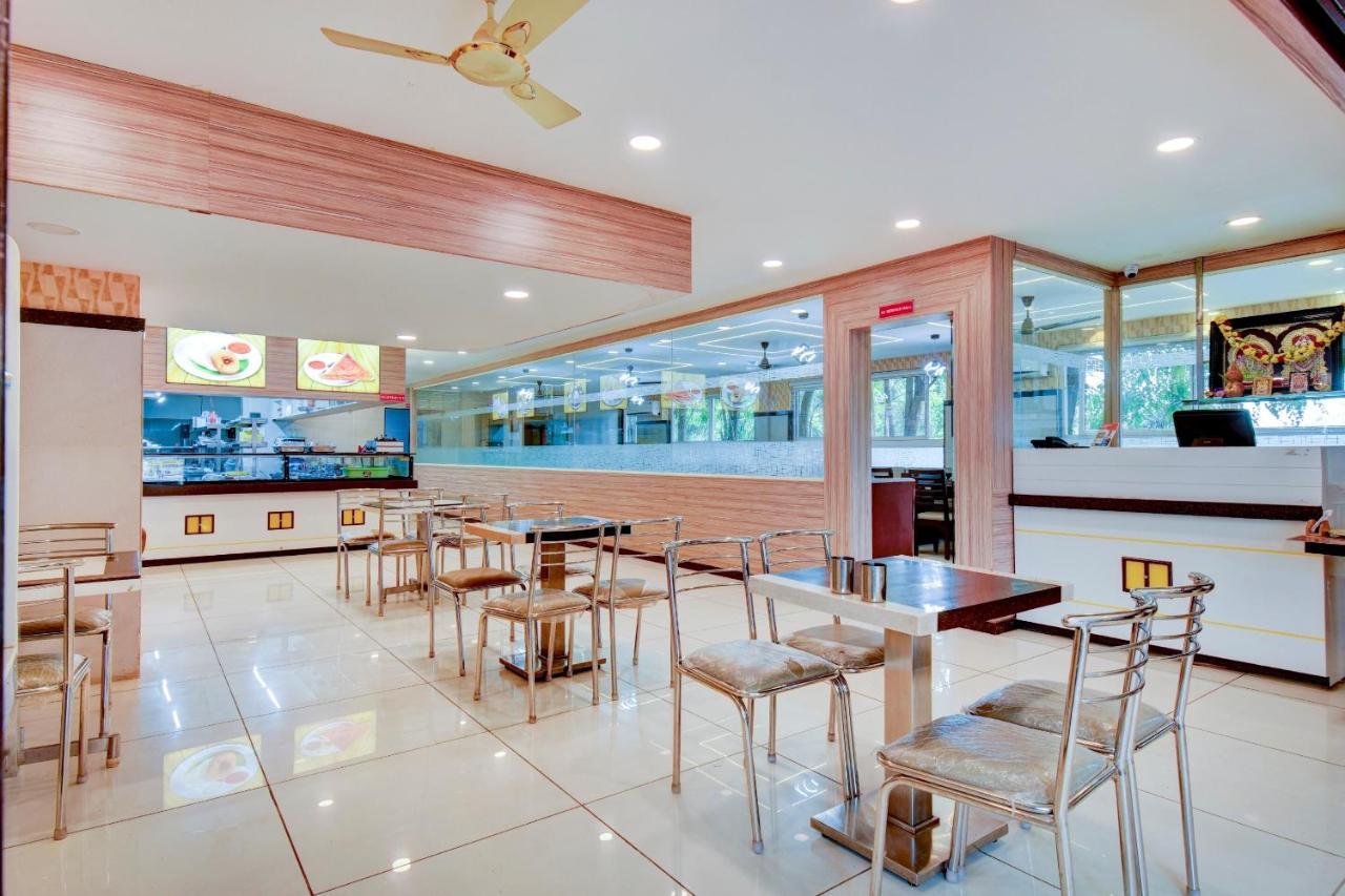 Capital O 81558 Udupi Gokula Hotel Bangalore