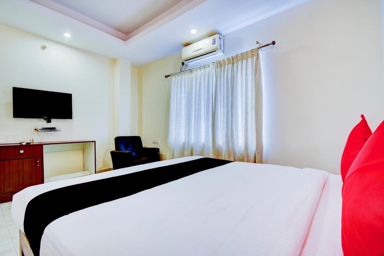 Capital O 81558 Udupi Gokula Hotel 3*