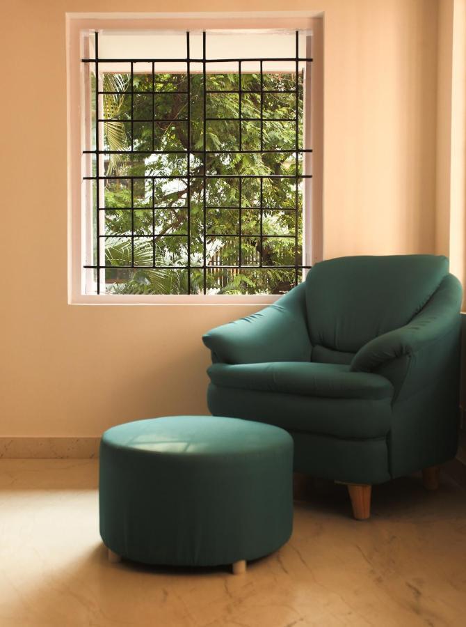 Albergue Locul Uptown - Near Palace Grounds Bangalore